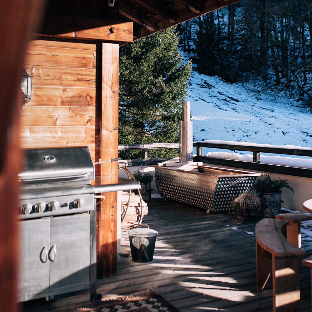 Bain extérieur au feu de bois